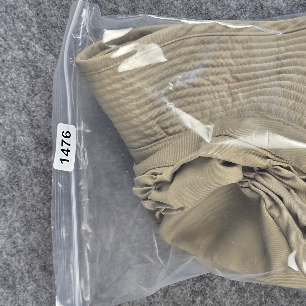 Burberry Bucket Hat Womens 7 Tan Ruched Nova Check Lining Vintage England Clean! - Picture 16 of 16
